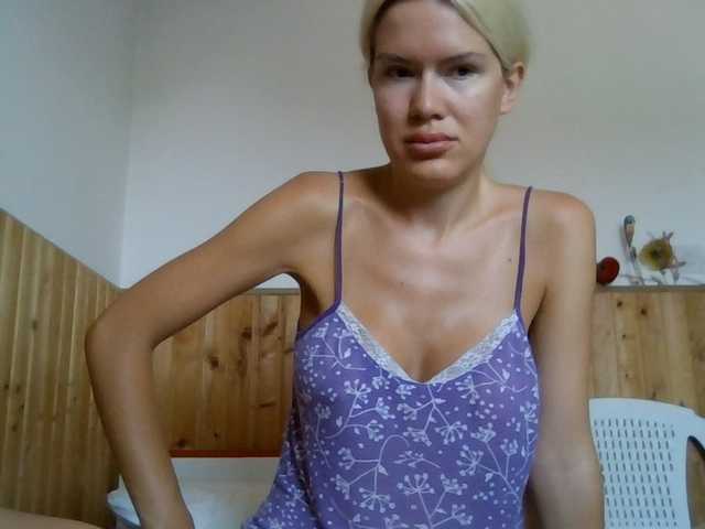 Keylaone live cam on BongaCams