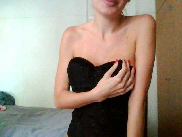 Keylaone webcam bongacams model stream image