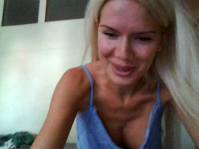 Keylaone live cam on BongaCams
