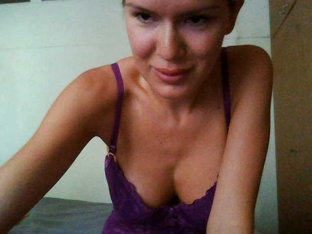 Keylaone live cam on BongaCams