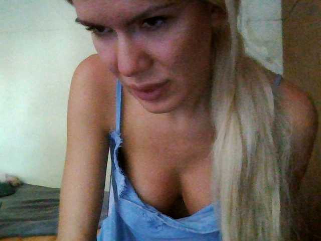 Keylaone live cam on BongaCams