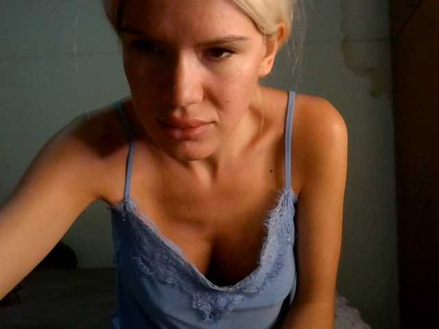 Keylaone live cam on BongaCams