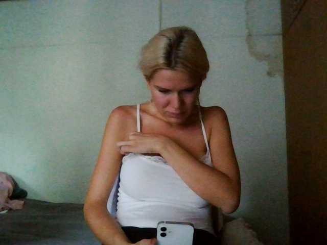 Keylaone live cam on BongaCams