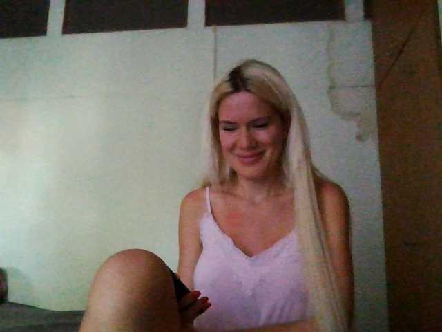 Keylaone live cam on BongaCams