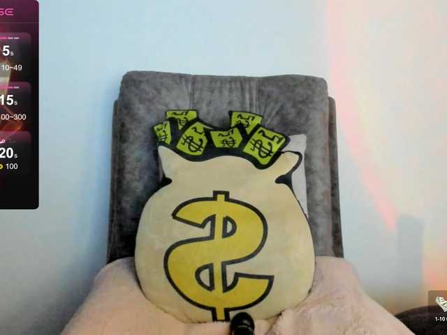 paramo1 live cam on BongaCams