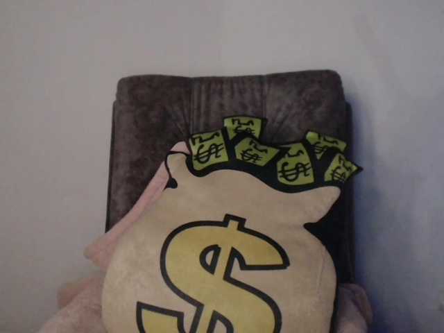 paramo1's BongaCams show and profile