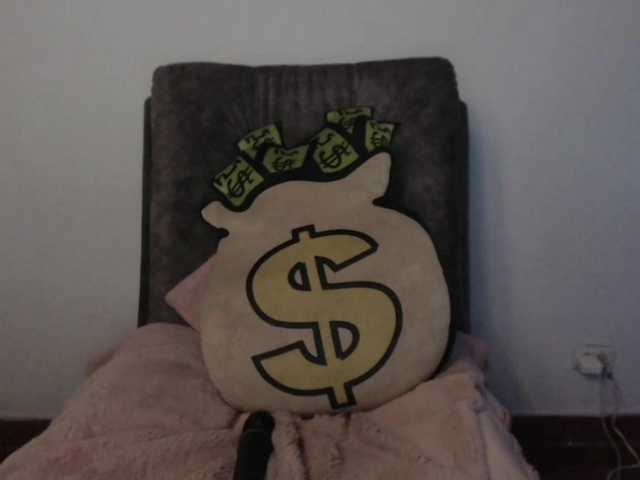 paramo1's BongaCams show and profile