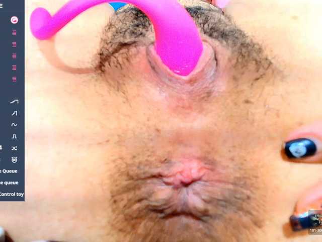 HonneyBunny1 live cam on BongaCams