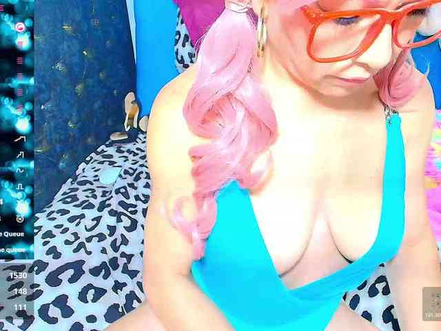 HonneyBunny1 webcam