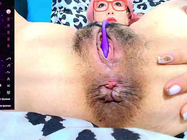 HonneyBunny1 webcam