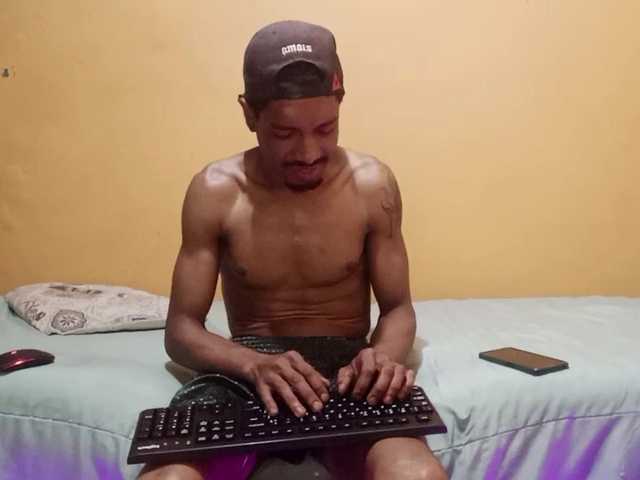 setorblack — live male cam