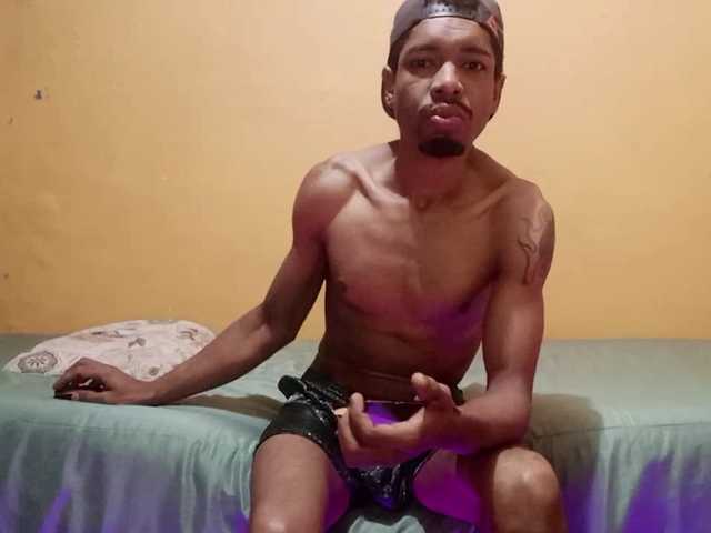 setorblack — live male cam