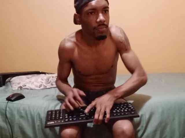 setorblack Live Webcam on BongaCams