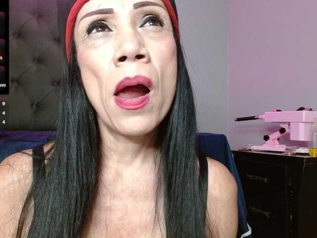 CharlotteLemke's BongaCams show and profile