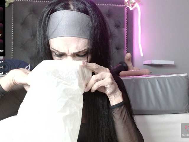 CharlotteLemke's BongaCams show and profile