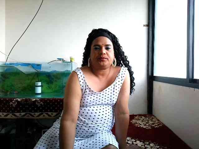 INDIANSISSYCHUBBY Sex Cam Show