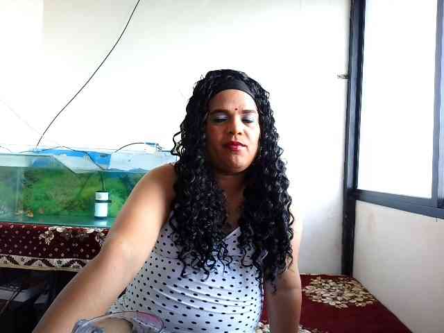 INDIANSISSYCHUBBY Sex Cam Show
