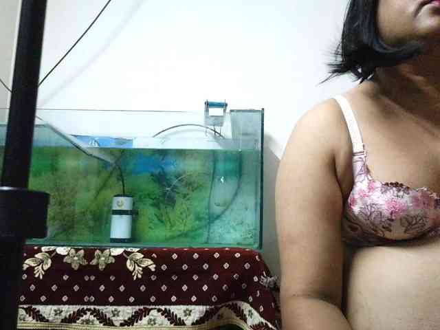 INDIANSISSYCHUBBY Sex Cam Show