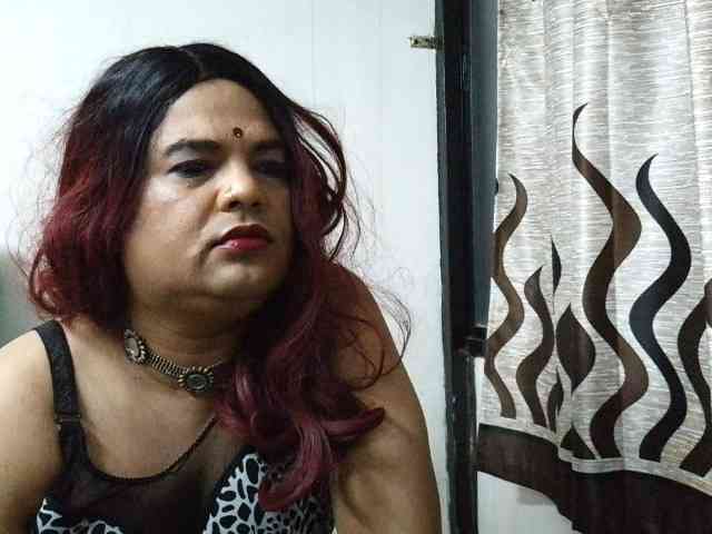 INDIANSISSYCHUBBY Sex Cam Show