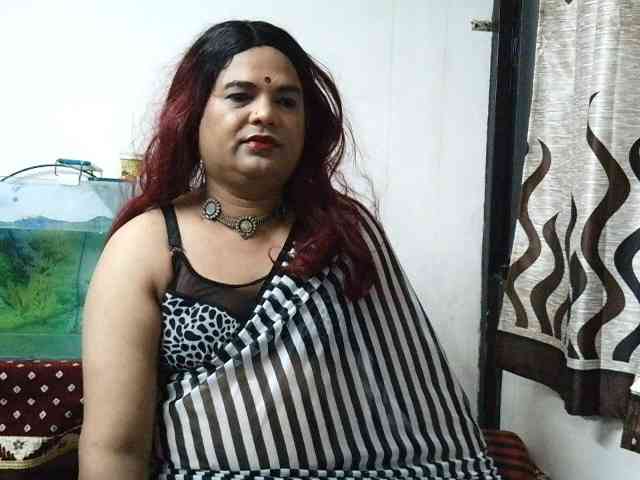 INDIANSISSYCHUBBY Sex Cam Show