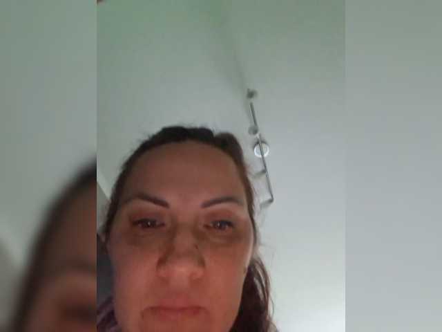SonyaManya live cam preview