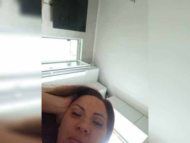 SonyaManya live cam on BongaCams