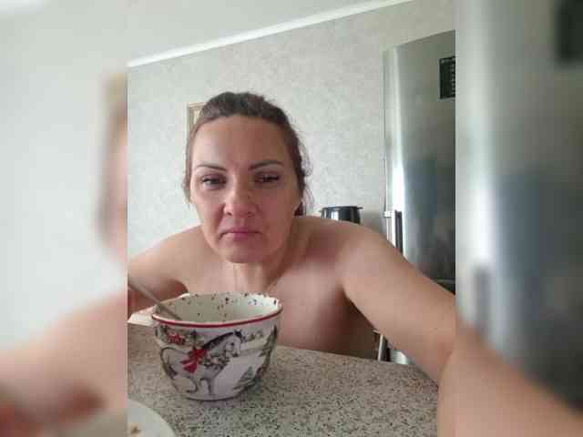 SonyaManya webcam