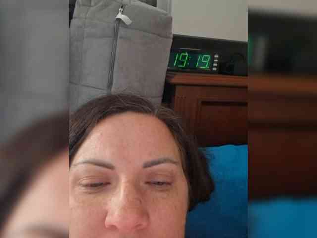 SonyaManya webcam