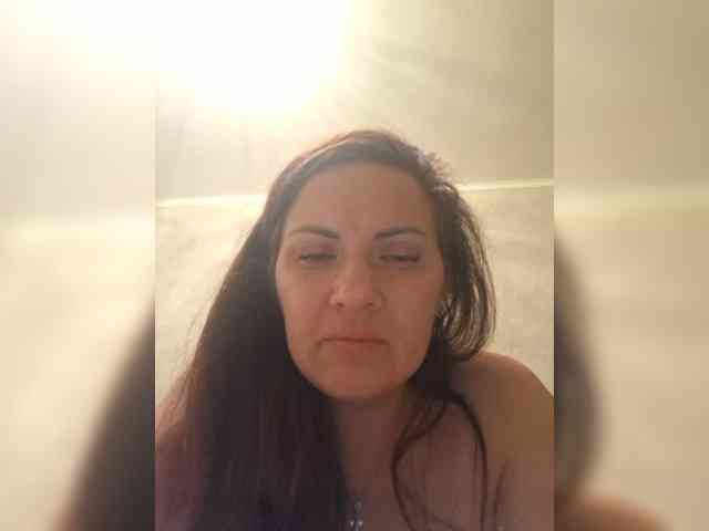 SonyaManya webcam