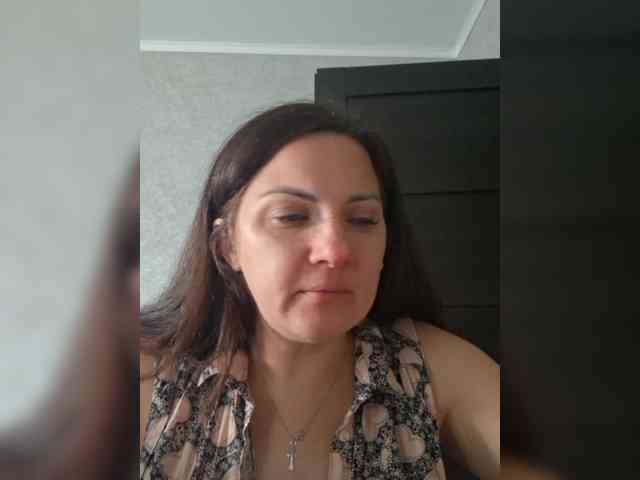 SonyaManya webcam