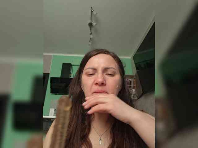 SonyaManya webcam