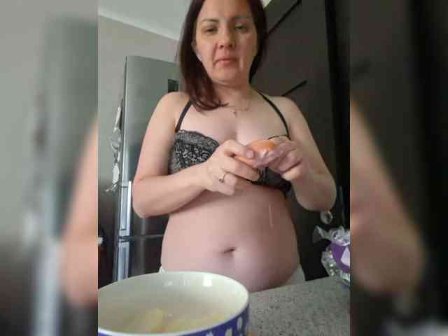 SonyaManya webcam