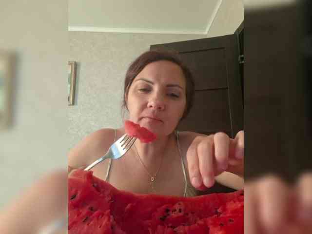 SonyaManya webcam