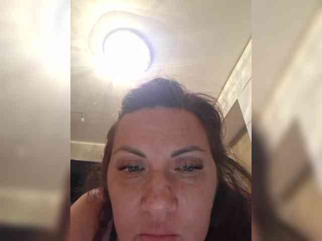 SonyaManya webcam