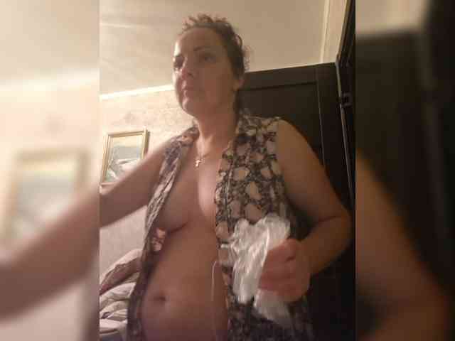 SonyaManya webcam