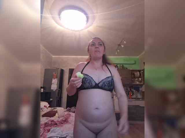 SonyaManya webcam
