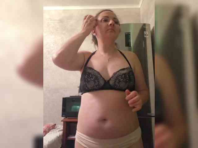 SonyaManya webcam