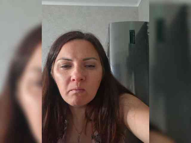 SonyaManya webcam