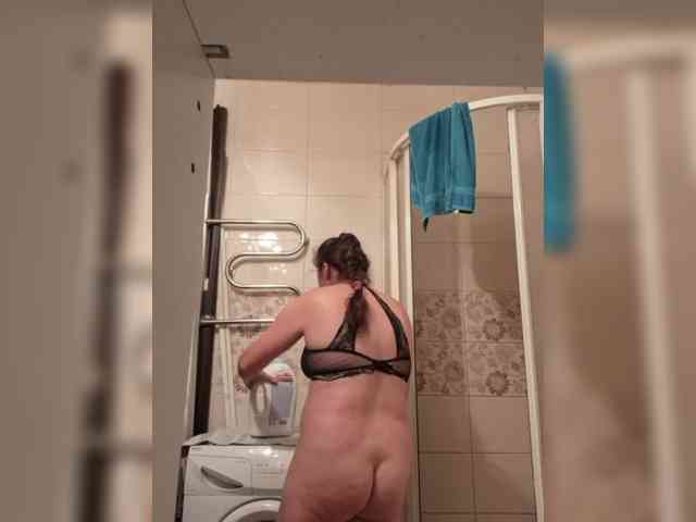 SonyaManya webcam
