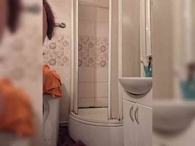 SonyaManya webcam