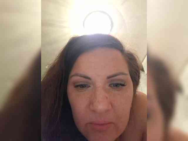 SonyaManya webcam