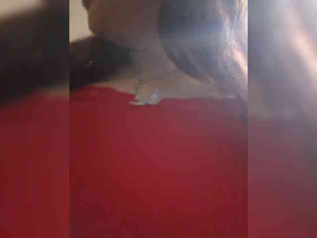 SonyaManya webcam