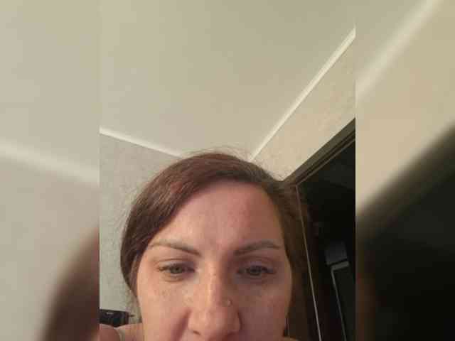 SonyaManya webcam