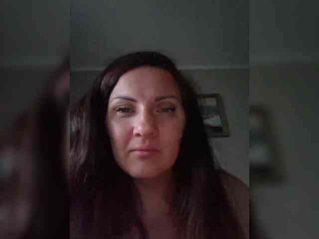 SonyaManya webcam