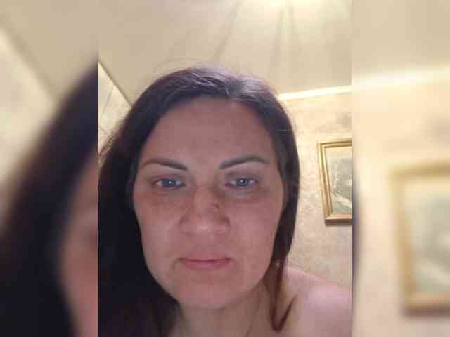SonyaManya webcam