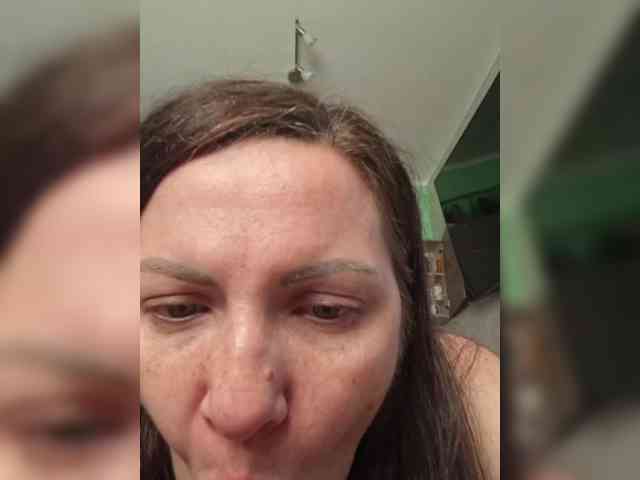 SonyaManya webcam