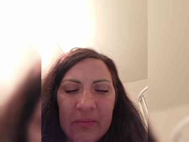 SonyaManya webcam