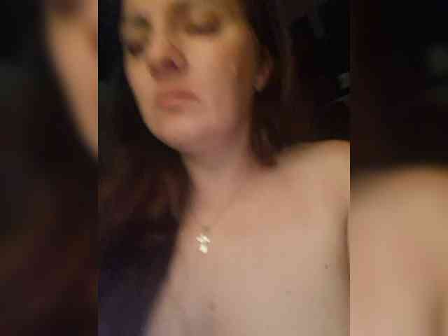 SonyaManya webcam