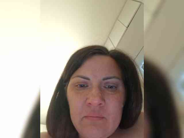 SonyaManya webcam