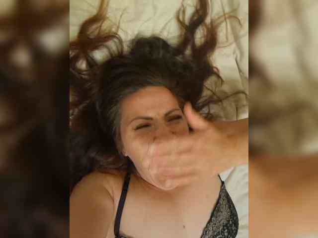 SonyaManya webcam